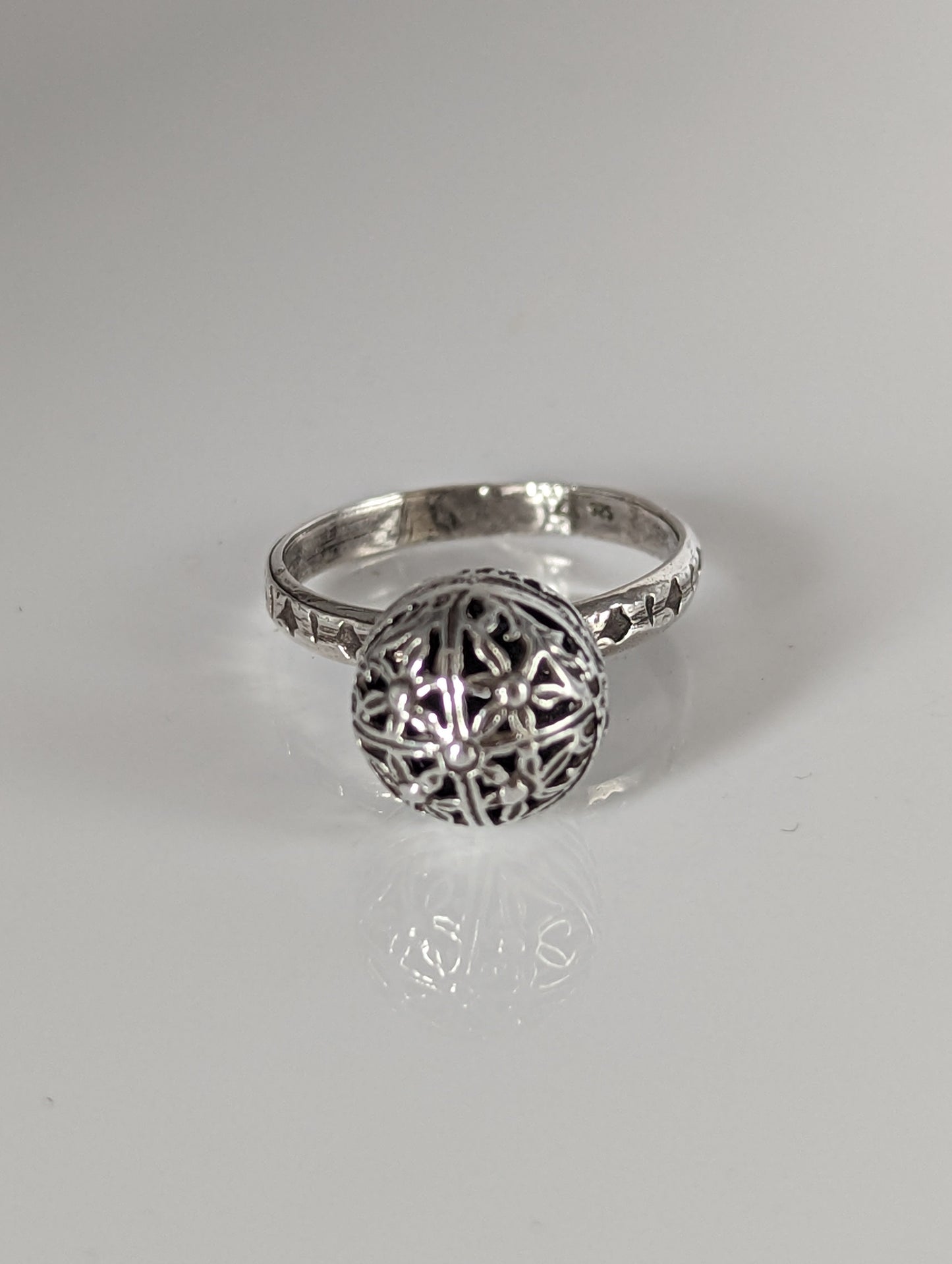 Silver Steed Large Unique Ball Handmade Silver Ring