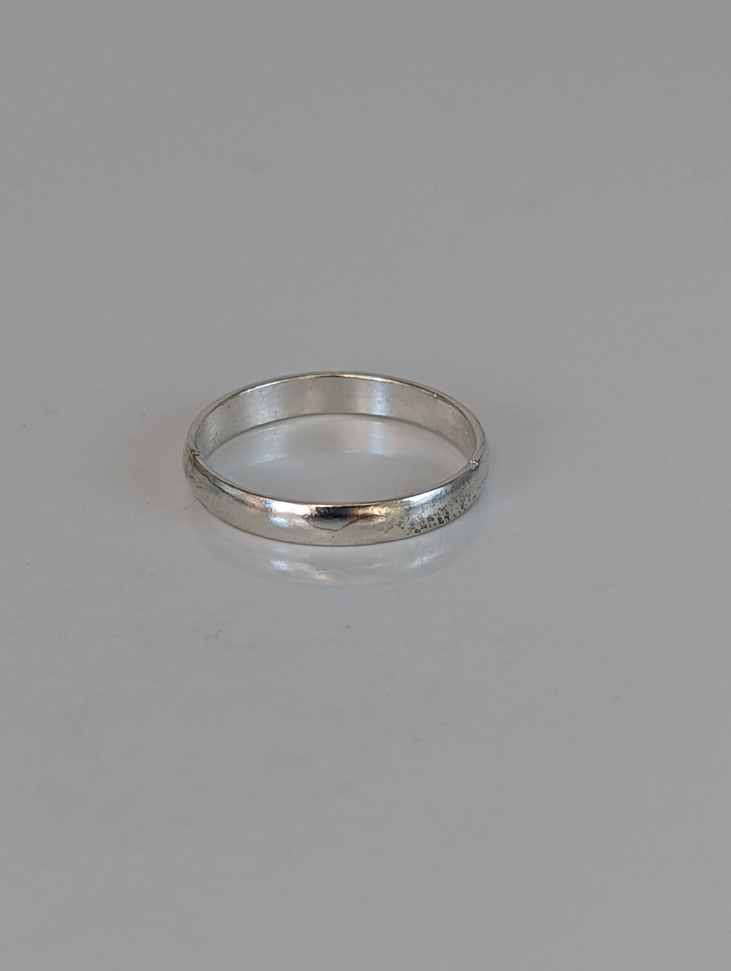 925 Silver Plain Band Ring – Unisex Equestrian-Inspired Minimalist Ring