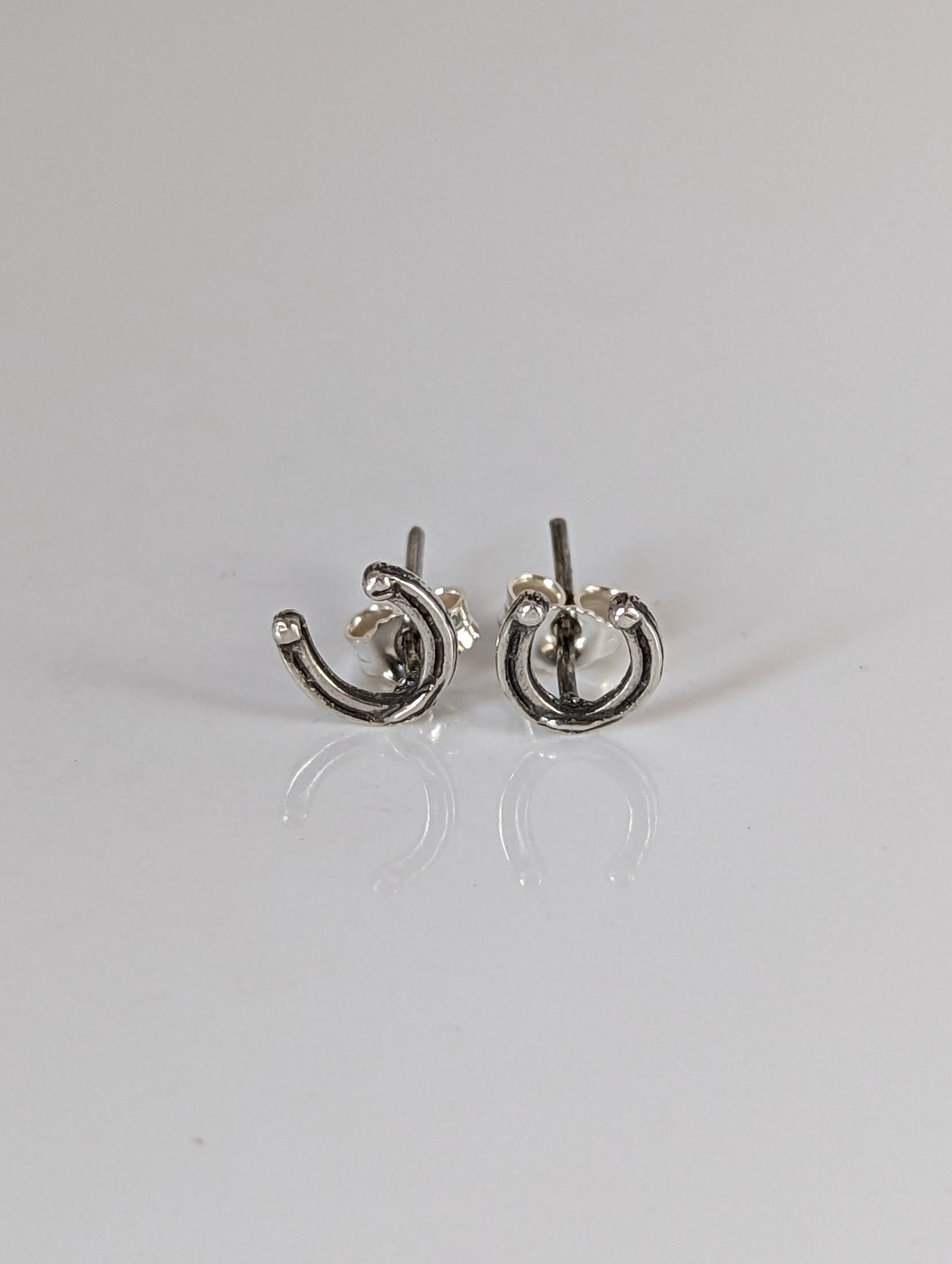 Silver Steed Small Horseshoe Stud Earrings 1