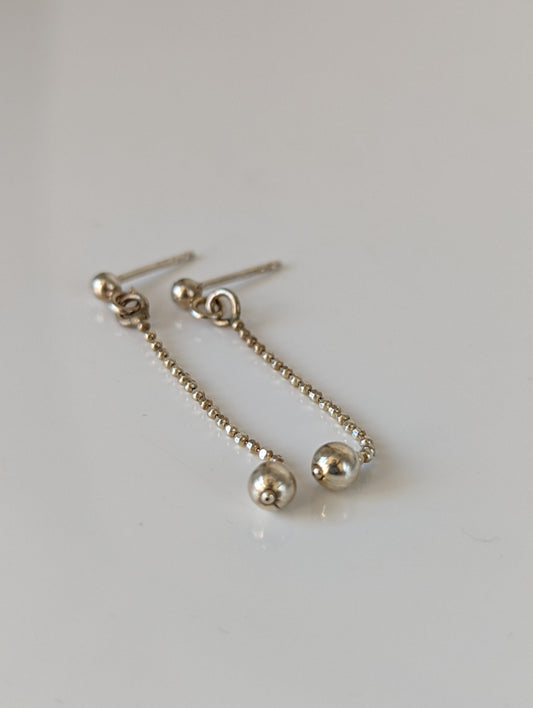 Silver Steed Long Delivate Silver Ball Stud Earrings