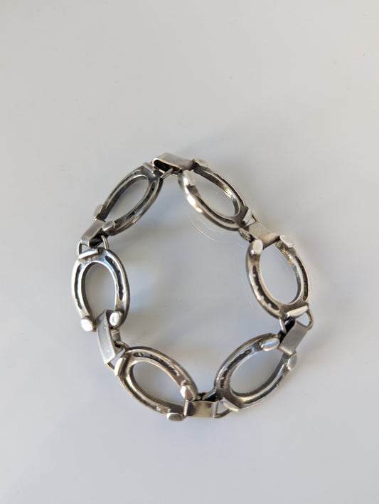 Silver Steed Horseshoe Bracelet 2