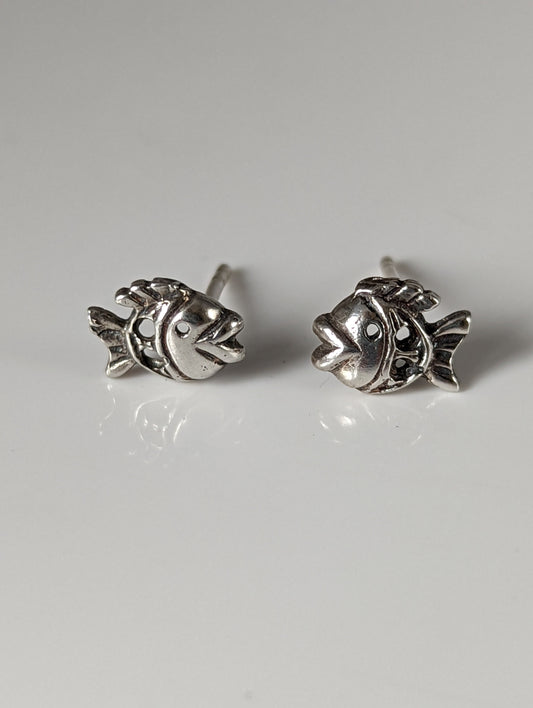 Silver Steed Fish Stud Earrings