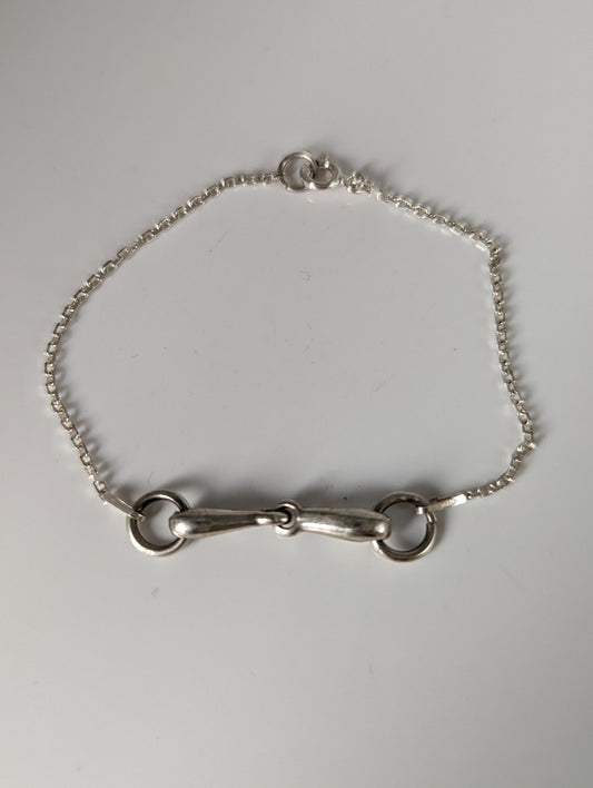 Silver Steed Snaffle on a Chain Delicate Bracelet