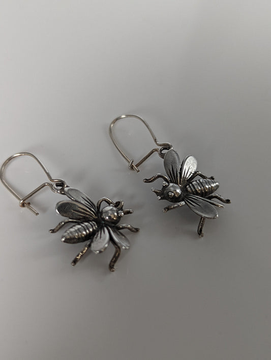 Silver Steed Bee Dropped Earrings