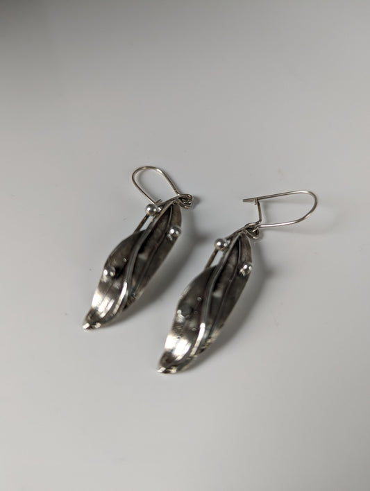 Silver Steed Kelp Dropped Earrings