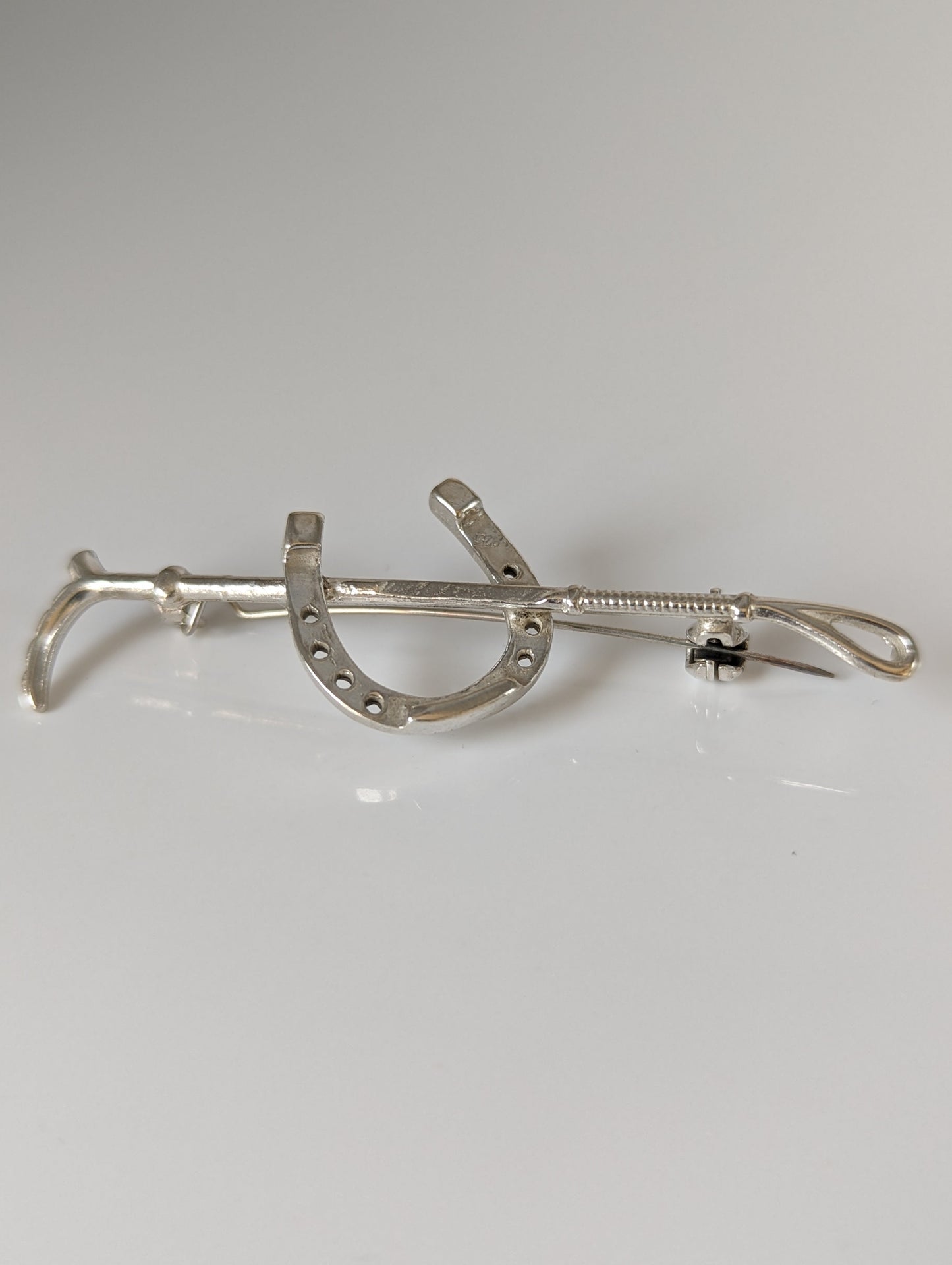 Silver Steed Shoe & Cane Silver Brooch / Stock Tie Pin