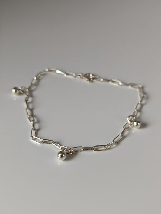 Silver Steed Chain with Ball Charms Silver Bracelet