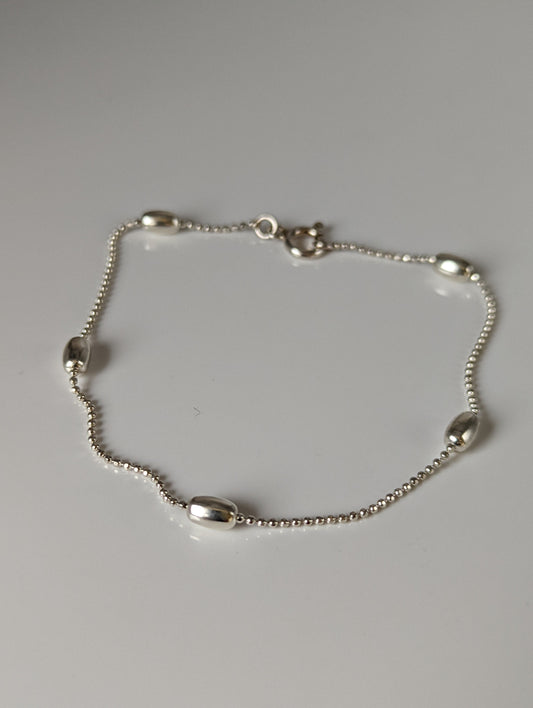 Silver Steed Grain Chain Silver Bracelet