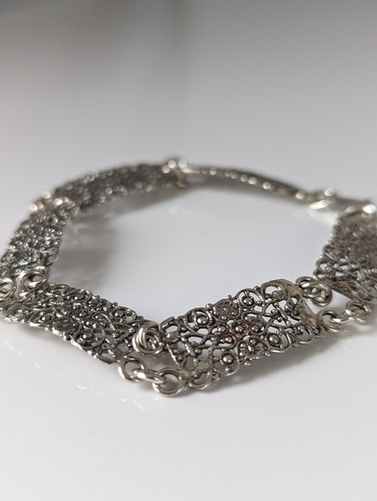 Silver Steed Filigree Vintage Silver Bracelet