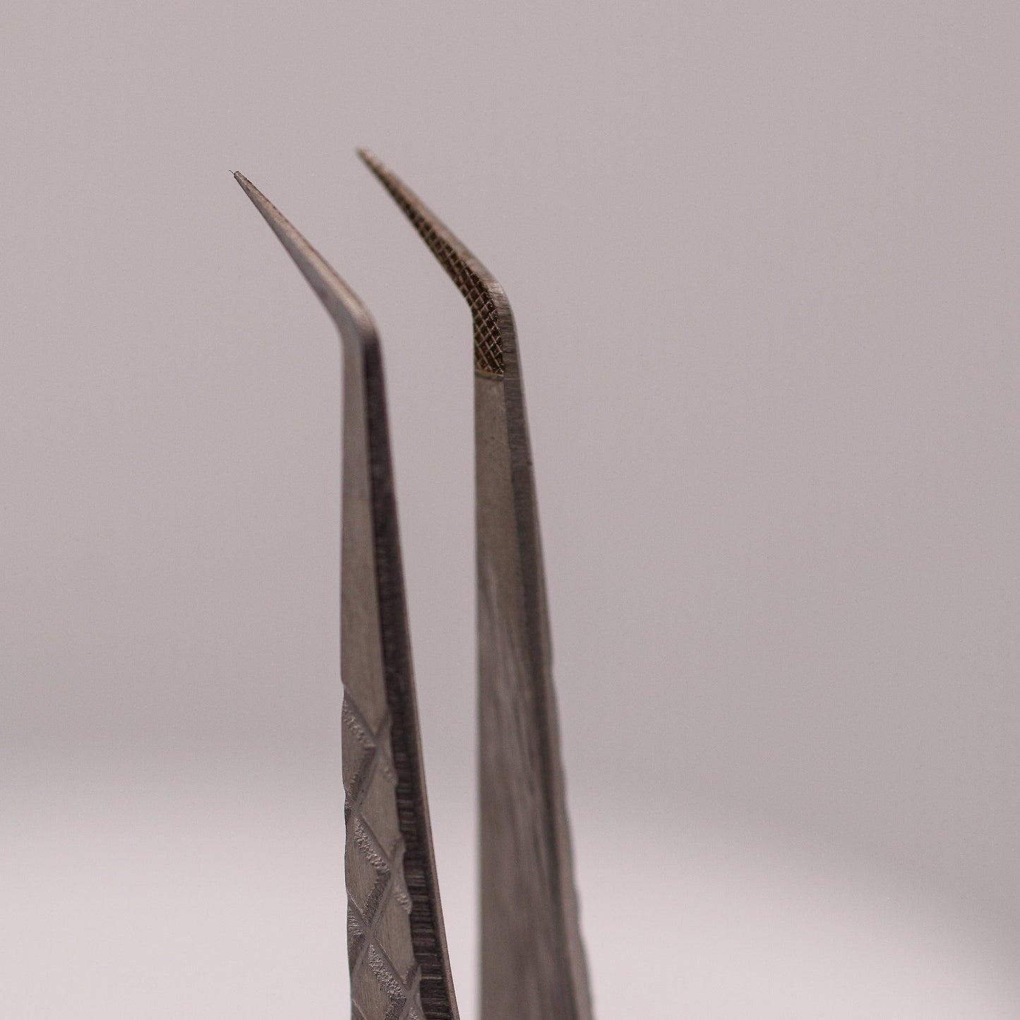 Hybrid 45° Fibre Grip Tweezers