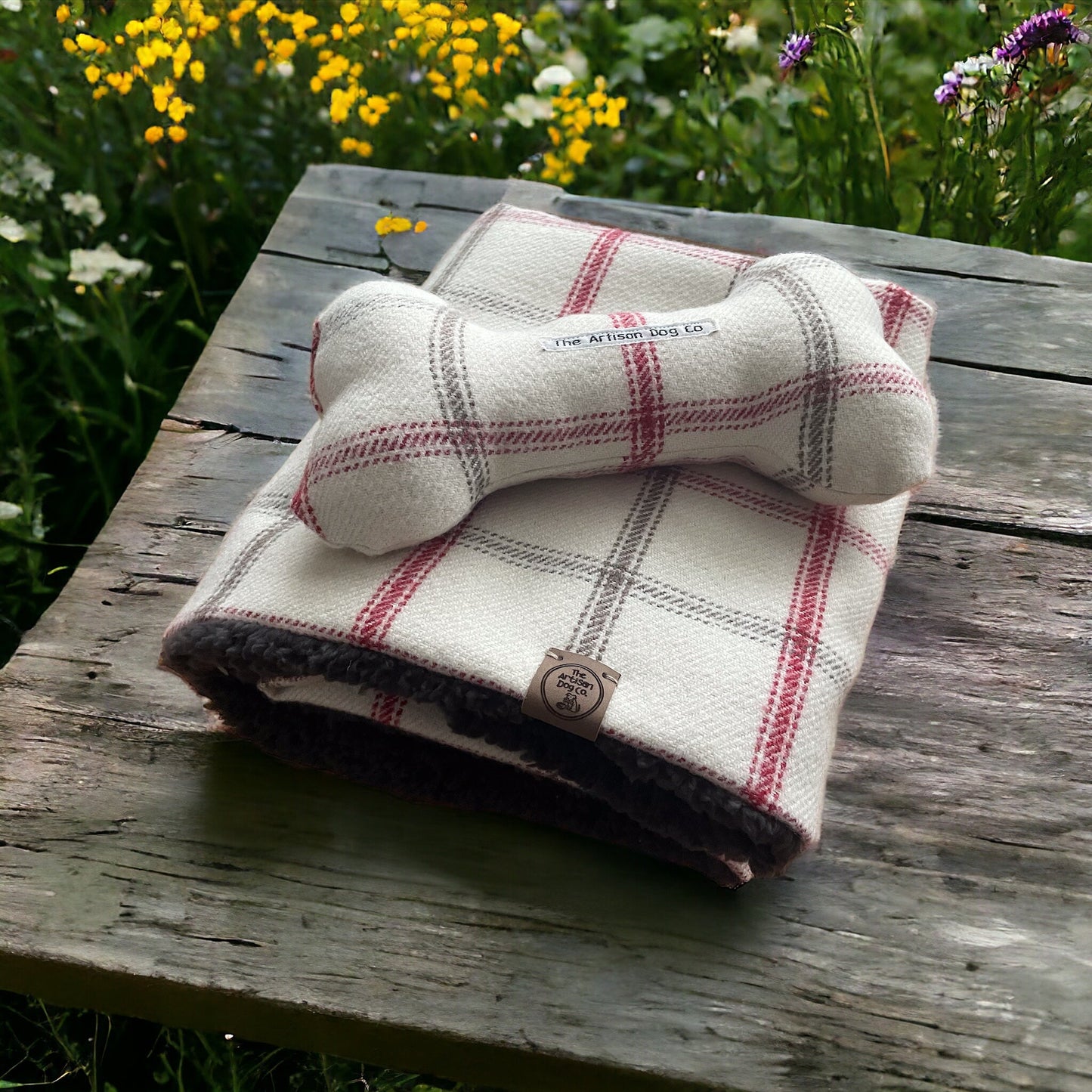 Regular Luxury Handcrafted Knighthayes Cream/red/grey check Dog/pet Blanket
