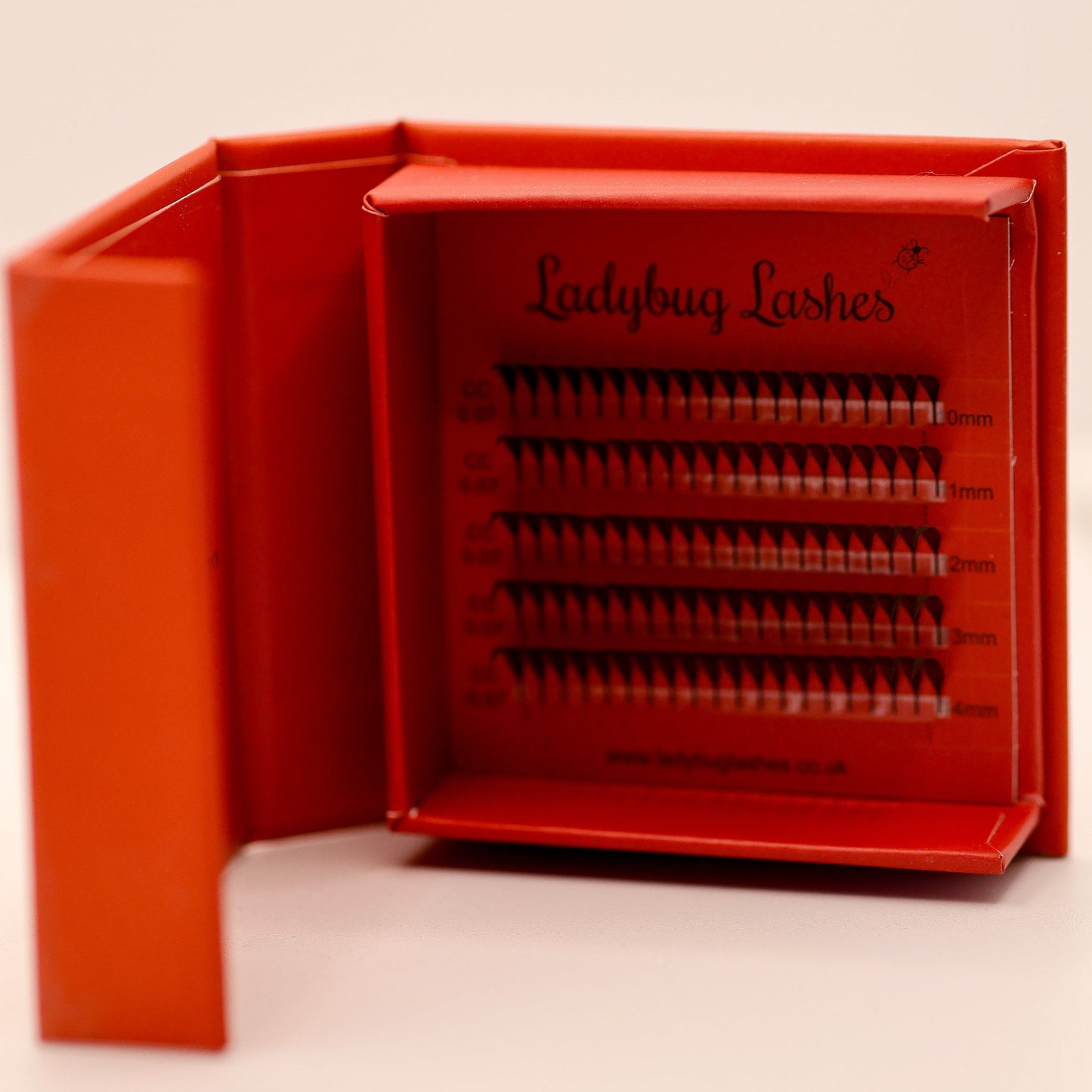 Anime Feather Lash Spike Sample Tray 10–14mm