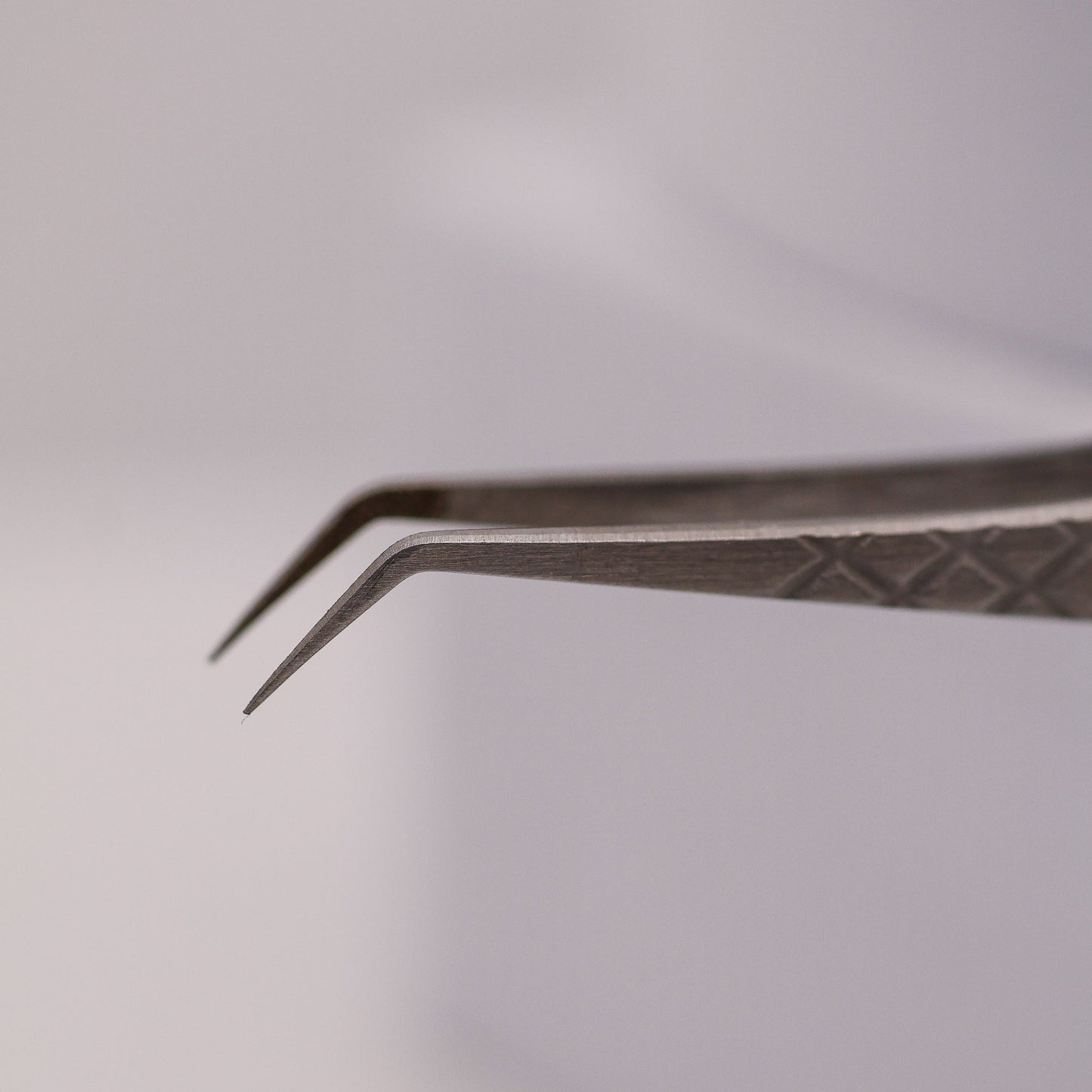 Angled Fibre Grip Volume Tweezers Silver or Pink