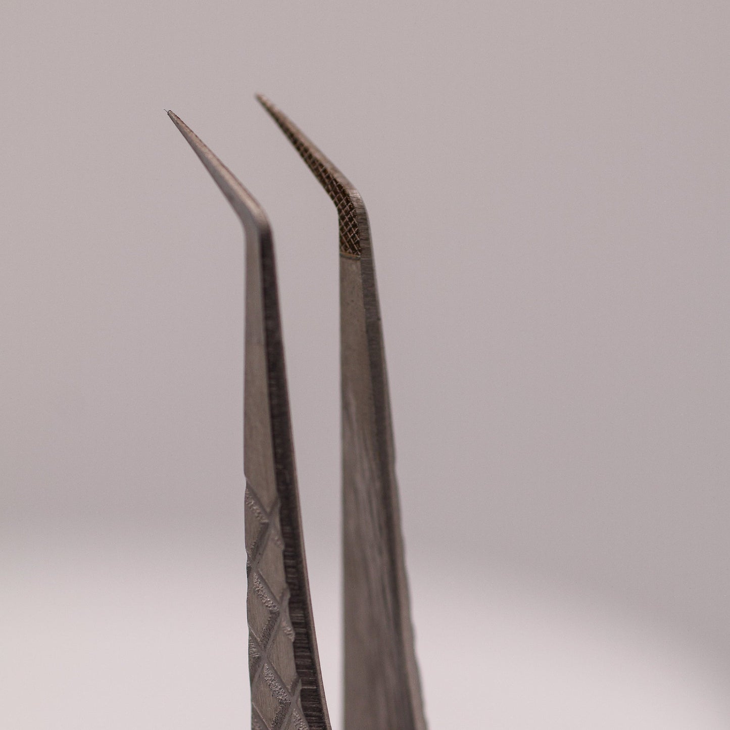 Angled Fibre Grip Volume Tweezers Silver or Pink