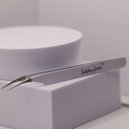 Angled Swoop Tweezers Smooth Tip