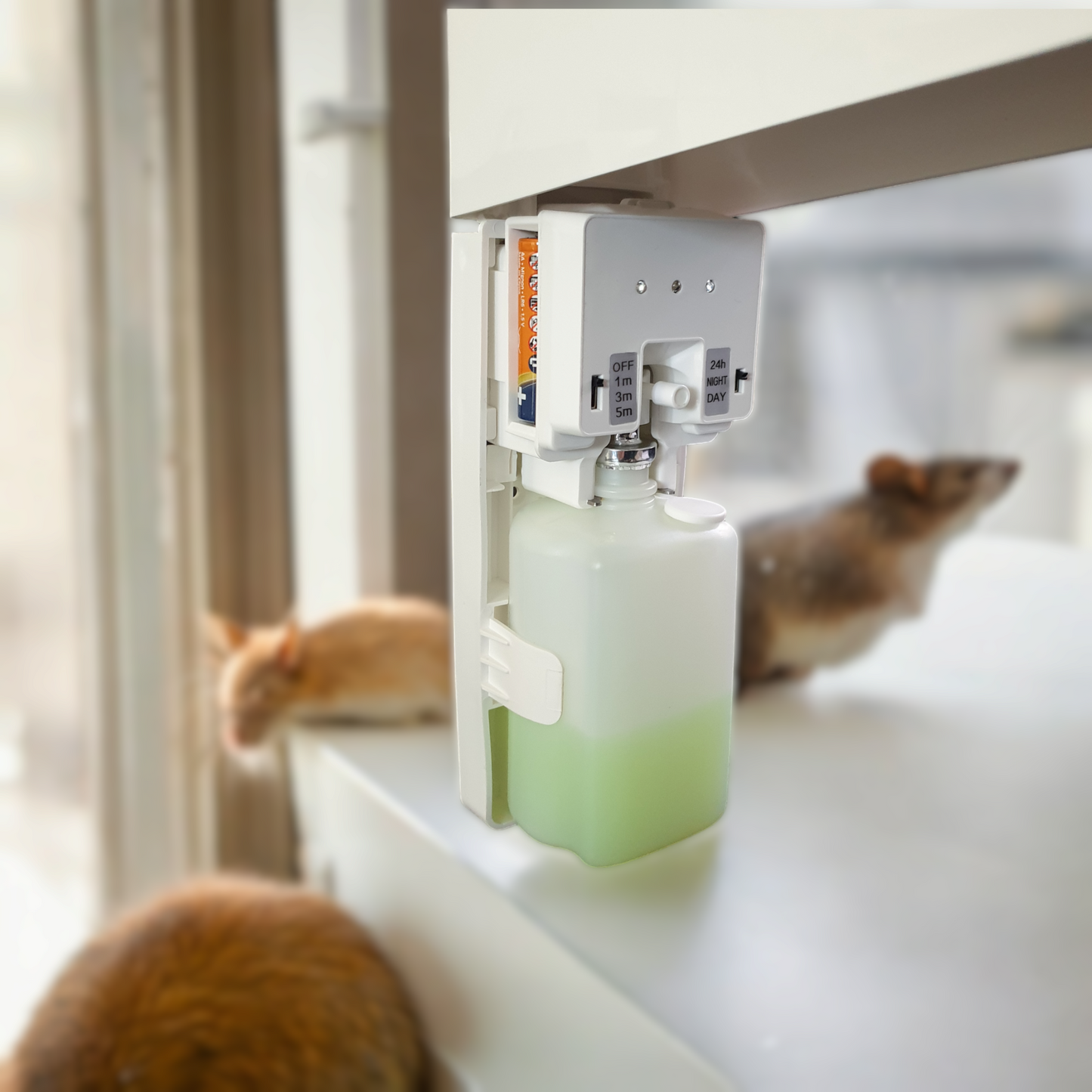 Rataway Smart Spray System Dispenser
