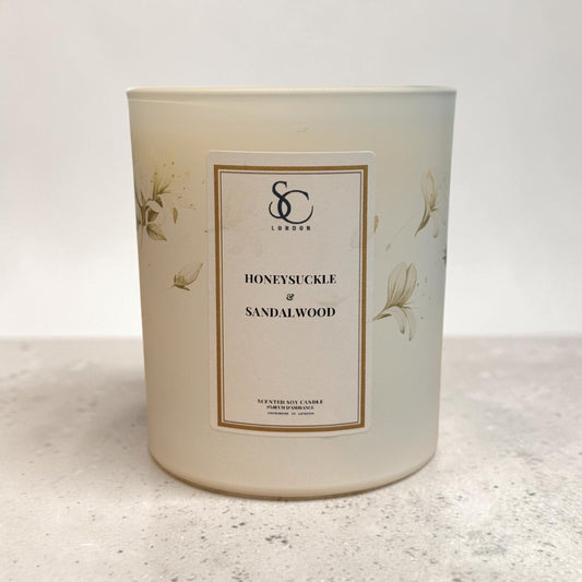 Honeysuckle & Sandalwood – Luxury Soy Candle (30cl)