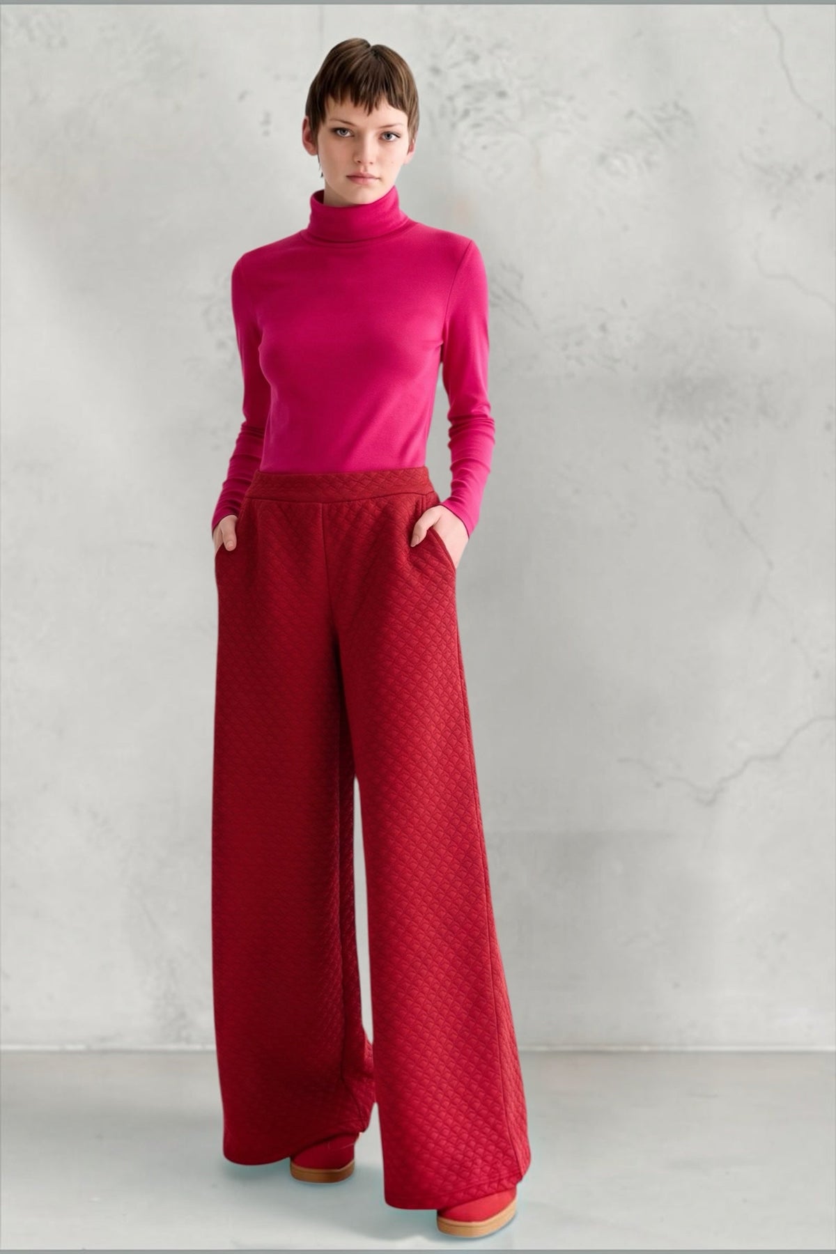 Flory Scallop Quilt Wide Leg Trouser - Wine Red