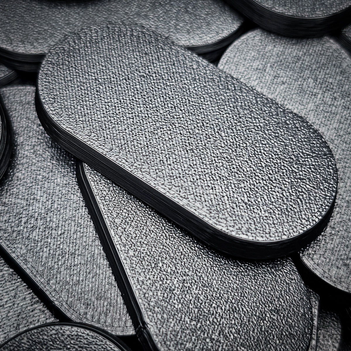 50x25mm Pill Plain Black Plastic Bases 3D Print
