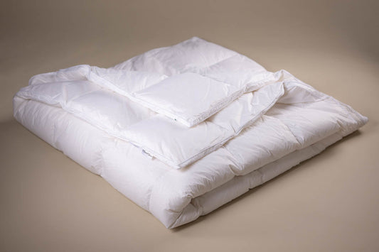 Luxury 13.5 Tog Siberian Goose Down Duvet | Winter Warmth