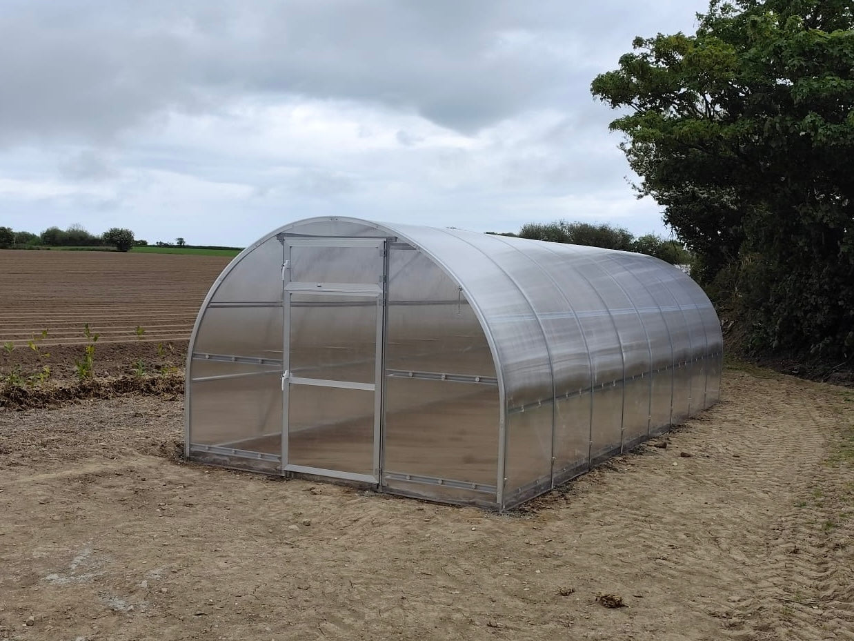 DOME 24M² 3M X 8M (9.8FT X 26FT)