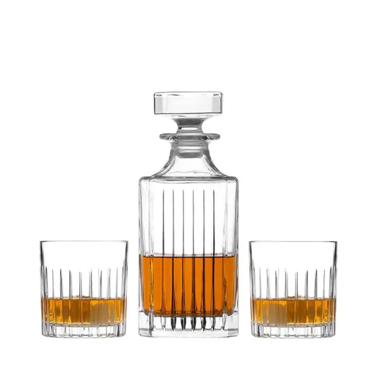 Broadway 3 Piece Whisky Decanter Set – In Gift Box