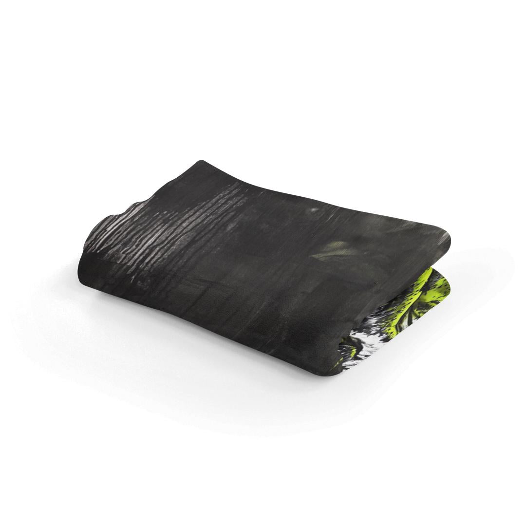Crocodile's Solitude Blanket