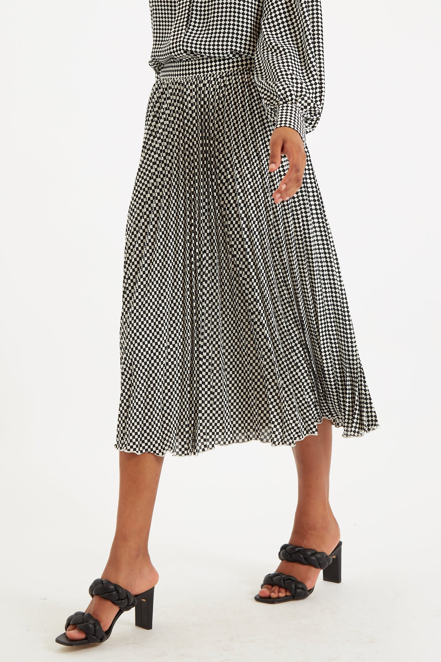 Louche Sabina Diamonds Forever Print Pleated Midi Skirt