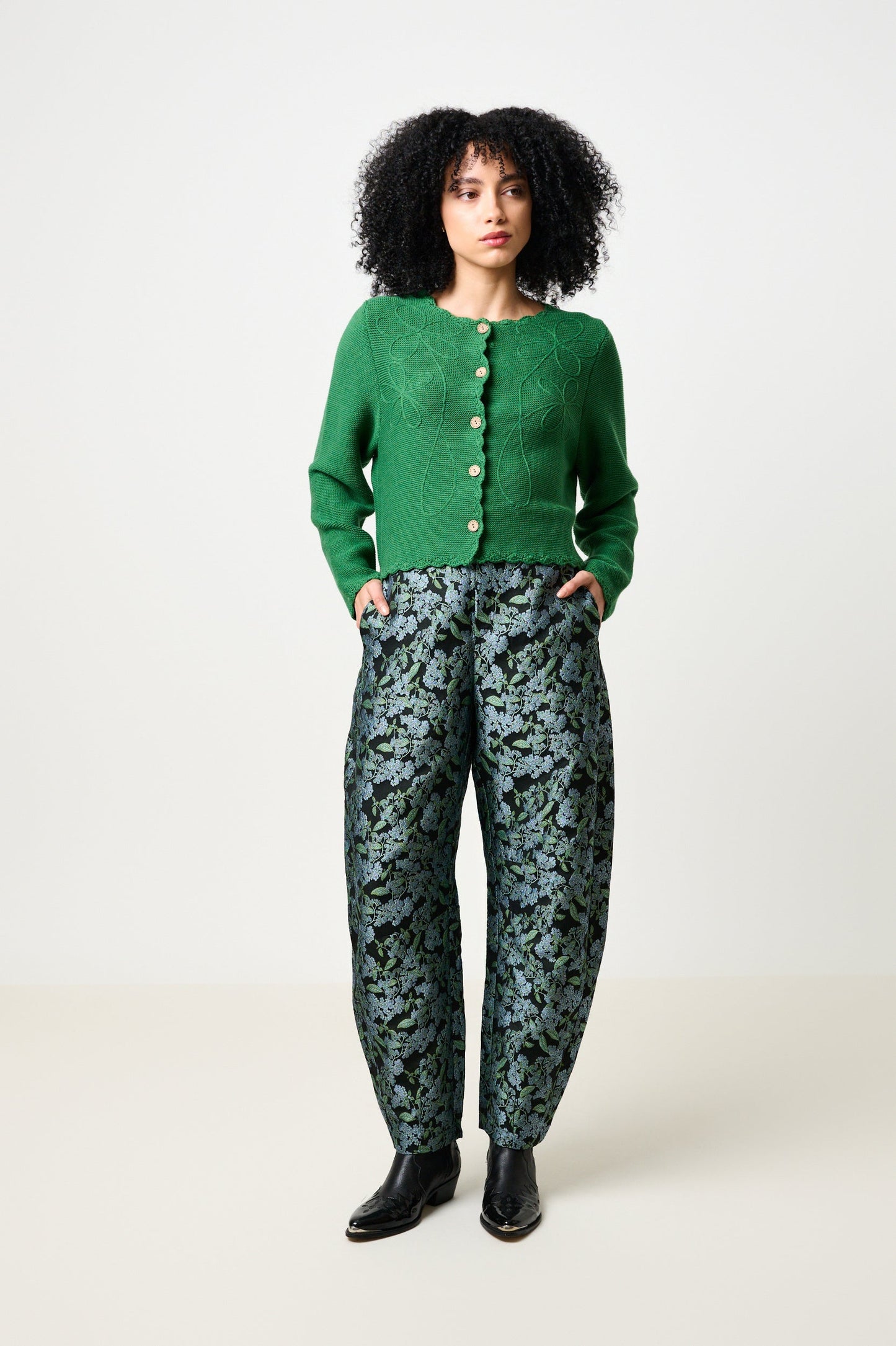 Sutton Blossom Jacquard Barrel Trouser - Black