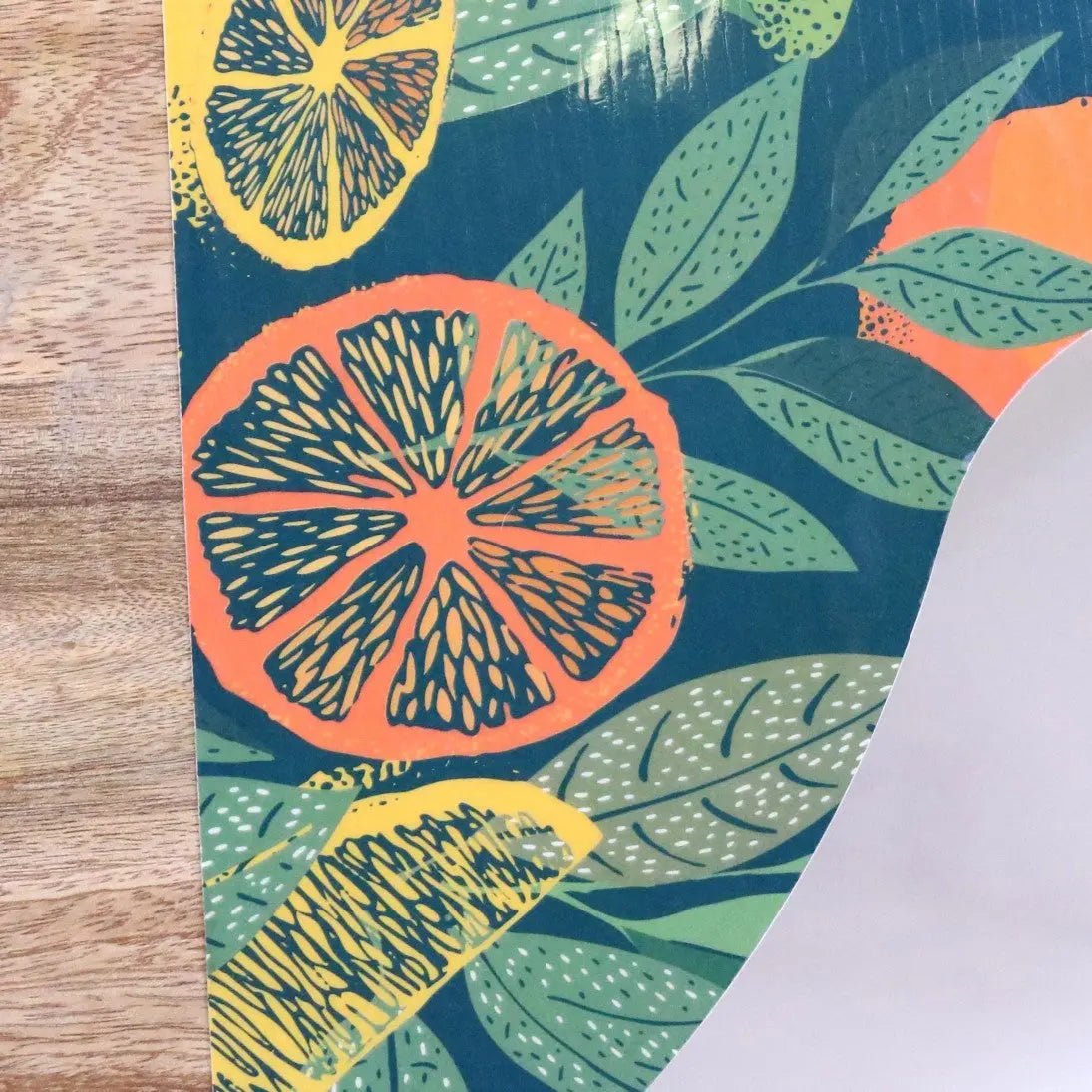 Saitras Round Chopping Board 48cm Enamel Citrus Design - Green