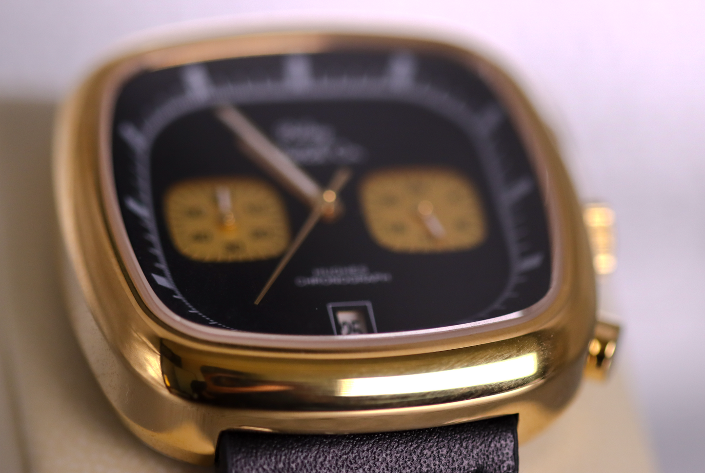 Howard Hughes Scarface Chronograph - HH01 SF