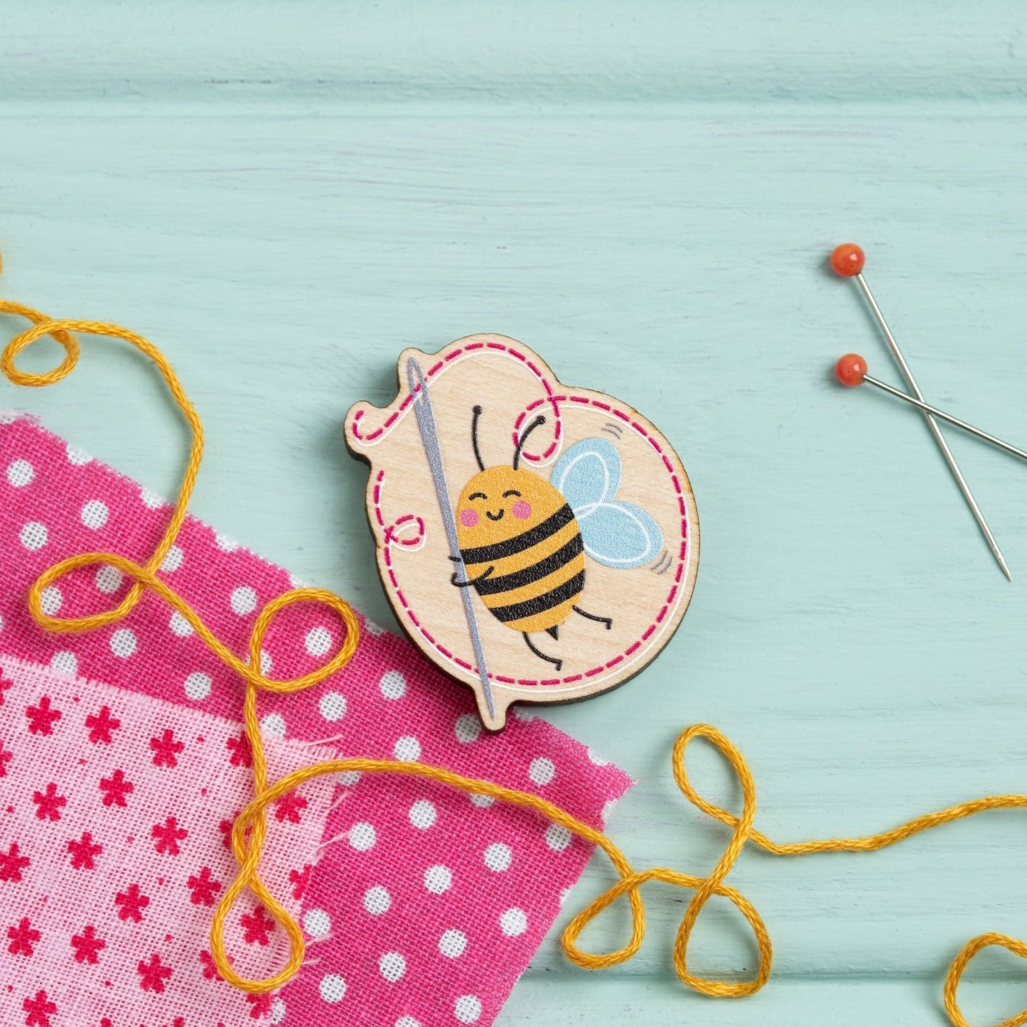Sewing Bee Magnetic Needle Minder