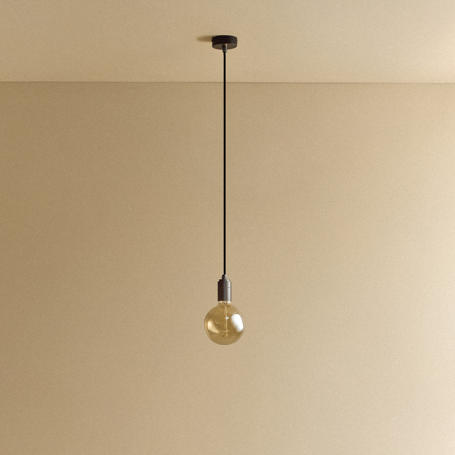 Voronoi I Pendant Light in Graphite