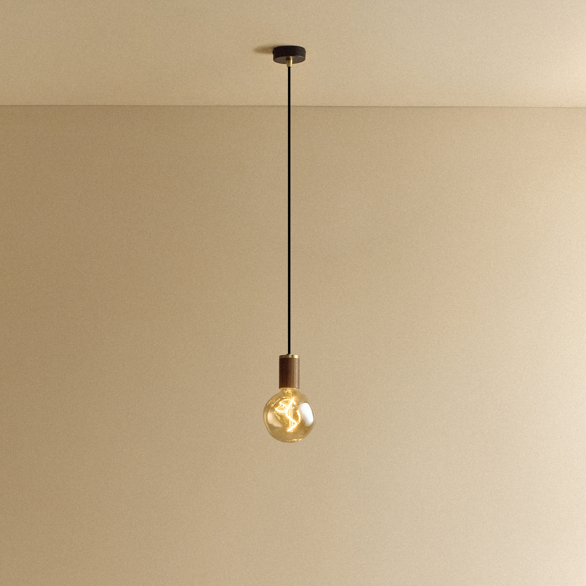 Voronoi I Pendant Light in Walnut