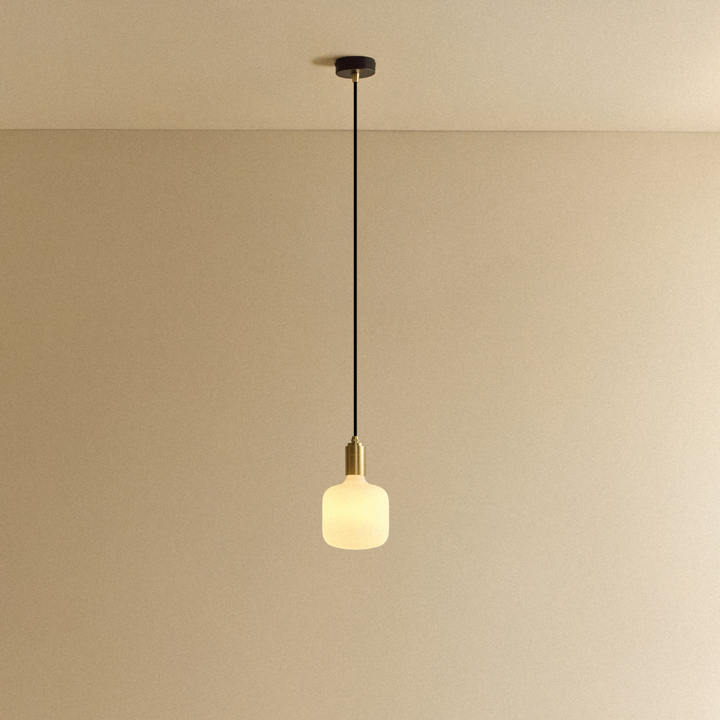 Oblo Pendant Light in Brass