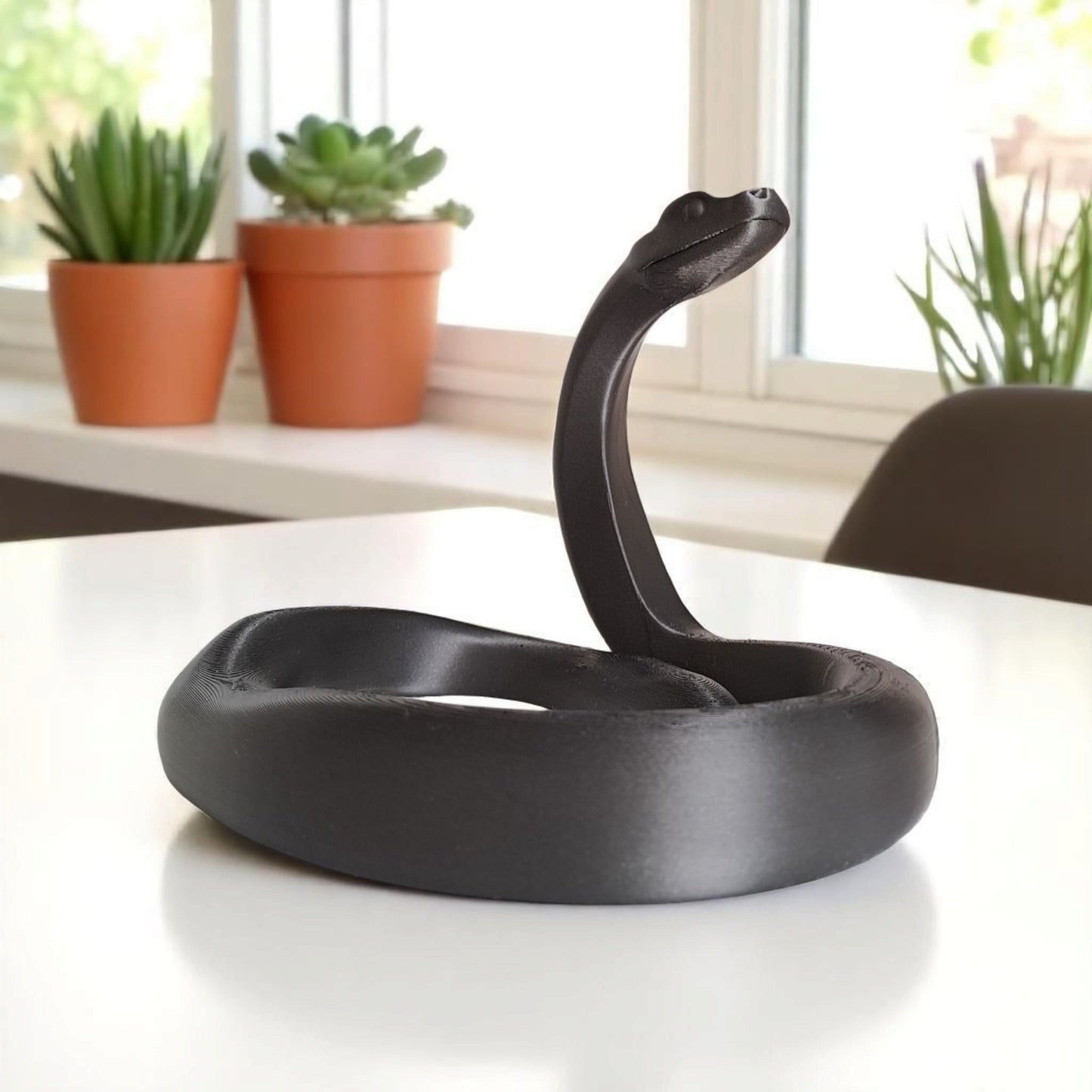 Minimalist Black Mamba Snake Sculpture | 3D Printed Geometric Decor