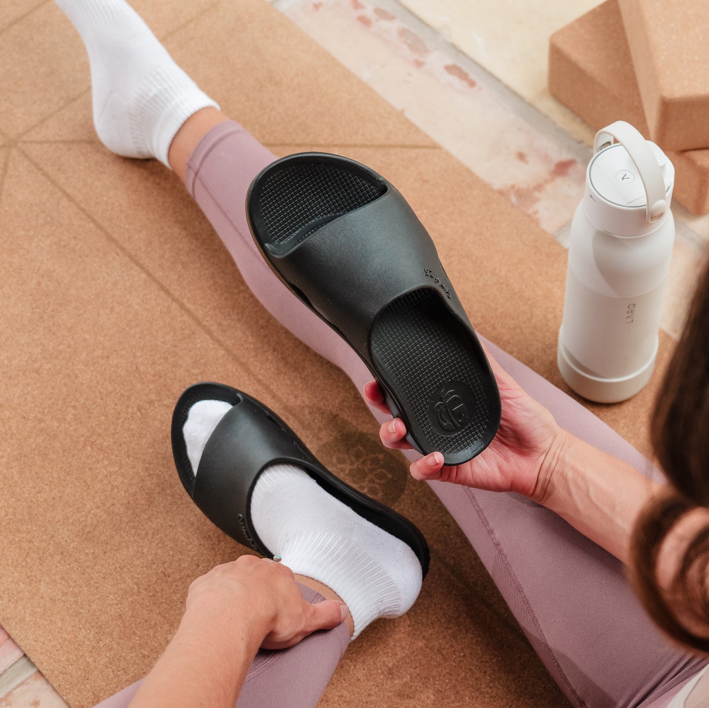 SpaSole Slider - Women's - Black