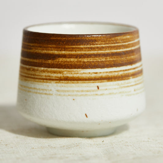 St Ives: Praa Sands Candle - Rock Salt & Driftwood