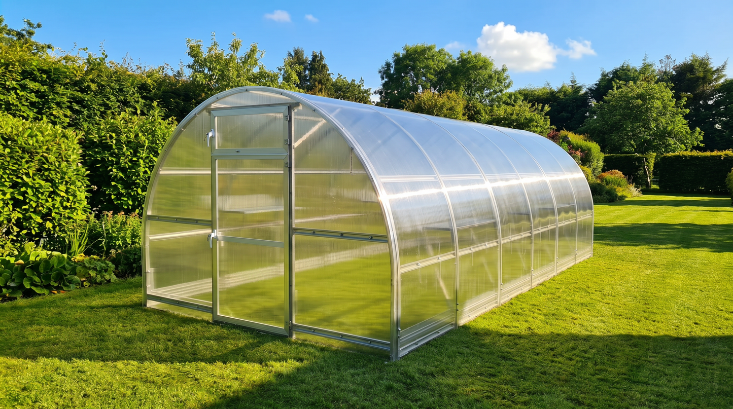 DOME, 18M² (3M X 6M; 9.8FT X 19.6FT)