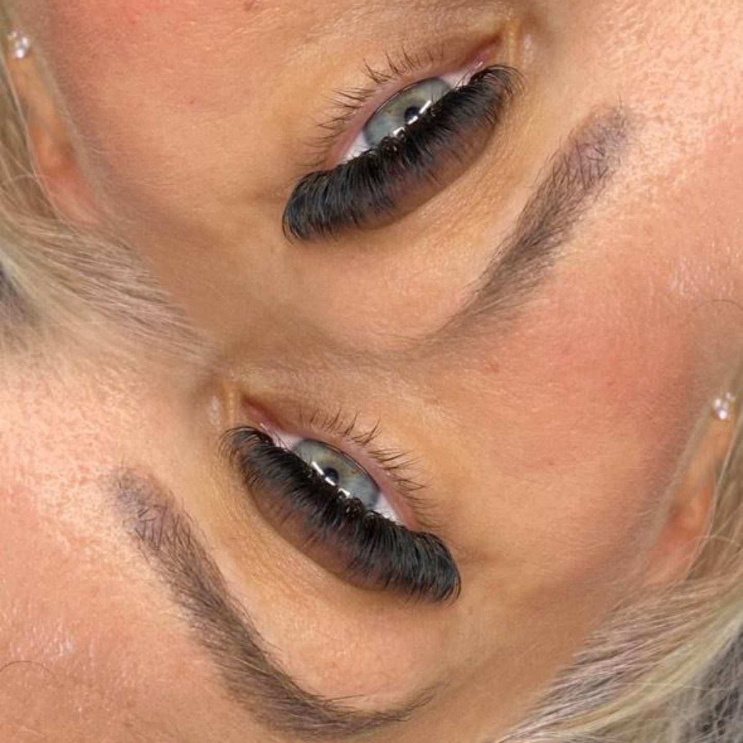 Platinum Volume Lashes – 16 Row Mixed Tray
