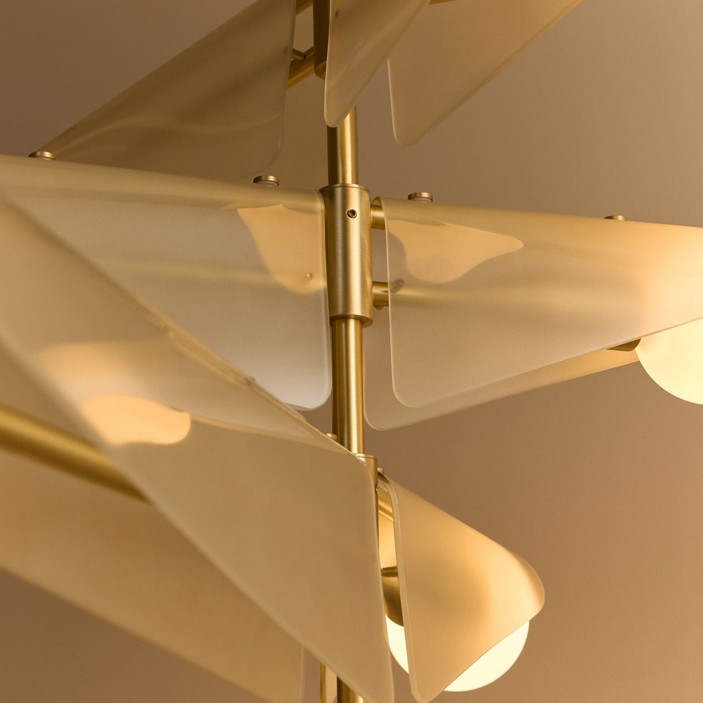 Sycamore Chandelier 5 Tiers in Dusk Pink