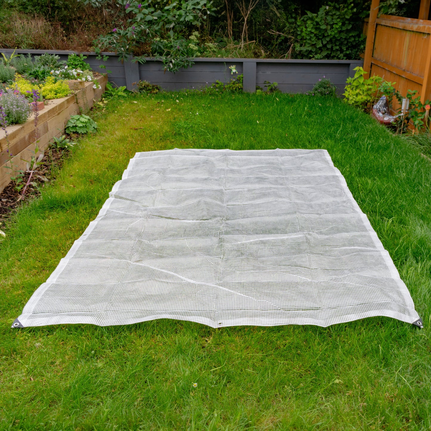 Clear XL-Grade Tarpaulin with 10m of 6mm Bungee Rope and 10 x Slide Type Tarp Clips