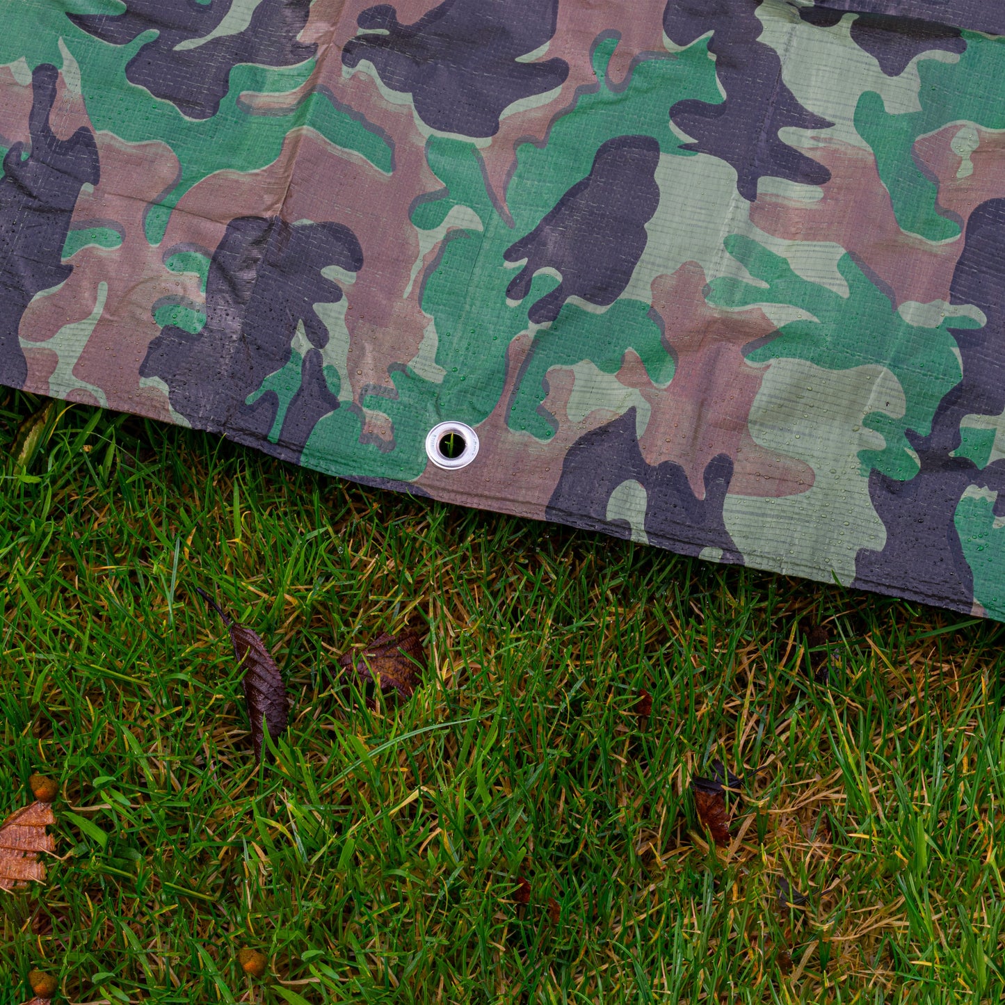 Camouflage M-Grade Tarpaulin 1m x 1m