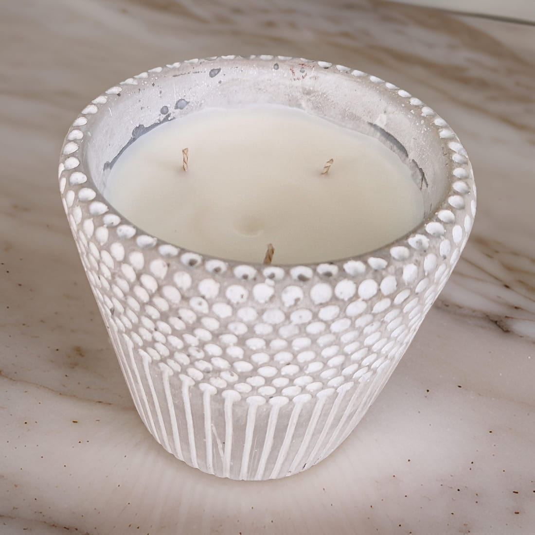 Large Textured 3-Wick Candle