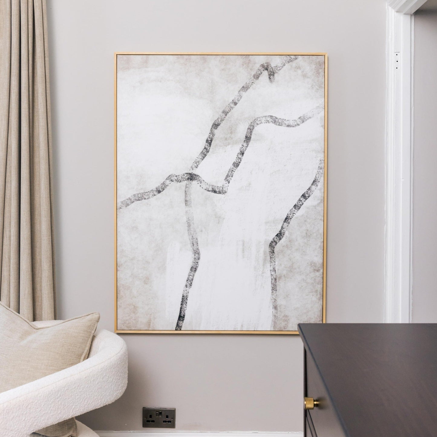 Modo III Portrait Framed Printed Canvas