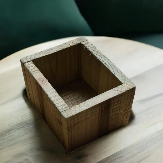 Table display planter