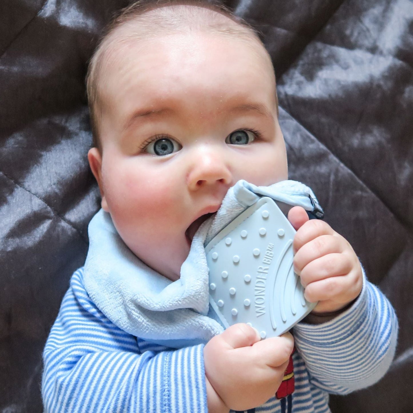 Mum 2 Mum Teething Bandana Wonder Bib - Grey