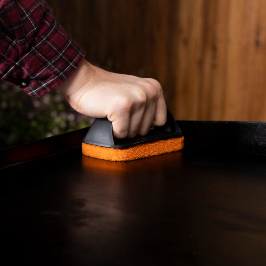 TheFoalyard Blackstone 8 Piece Griddle Cleaning Kit - orange scrub pads
