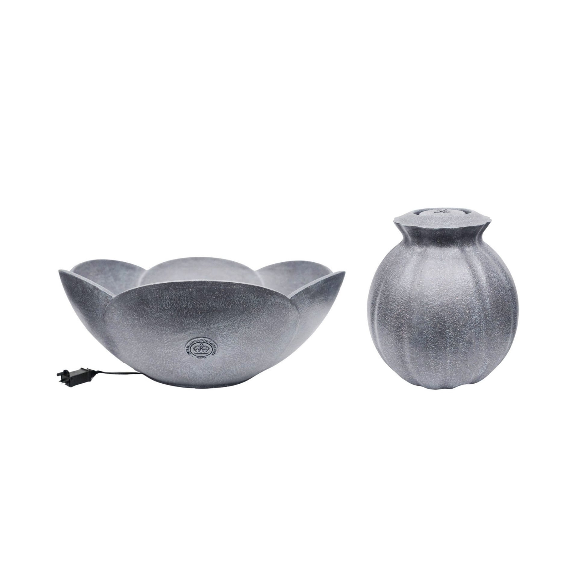 TheFoalyard Ivyline Kew Royal Botanic Gardens Petal Bowl Water Feature split