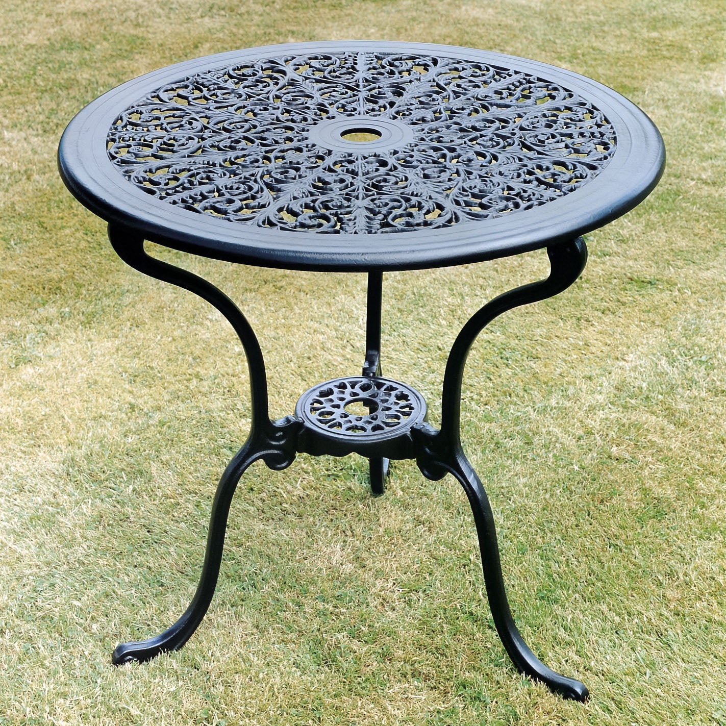 The Foalyard Jardine Leisure Aluminium Coalbrookdale Round 68cm Table Green Garden Tea Patio